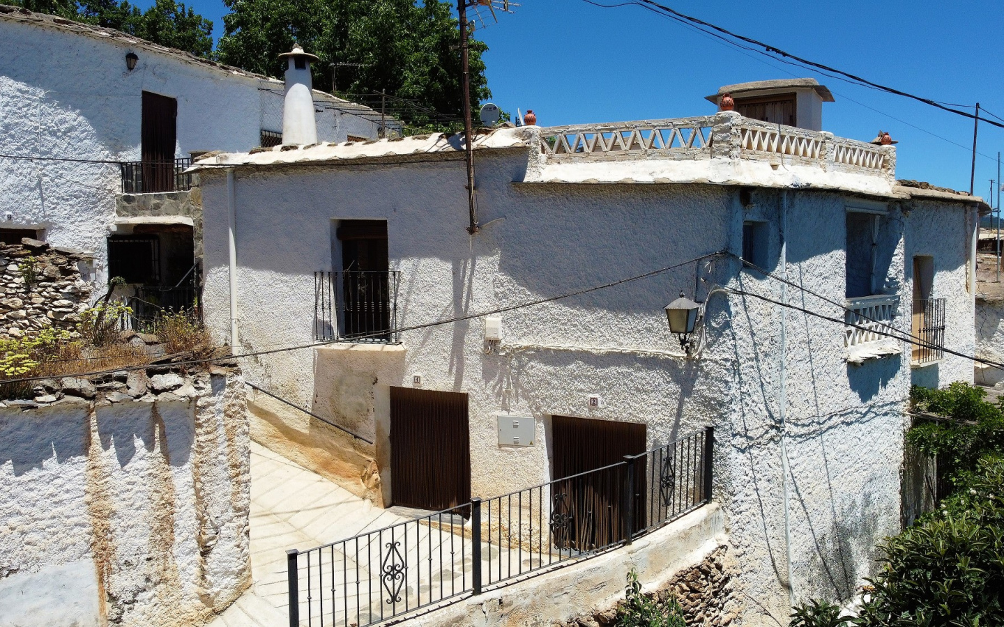 Pitres. Renovated traditional village house