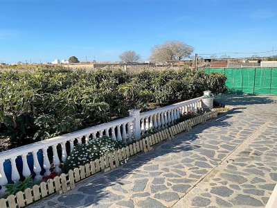 0361, Salobreña. Two Bedroom Cortijo With Pool En La Vega