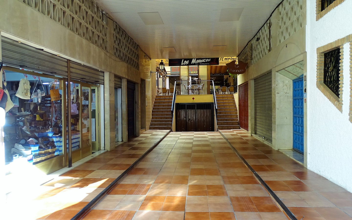 Lanjaron. Flat for Renovation