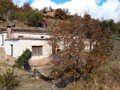 0405, Mecina Bombaron. Farmhouse near the town
