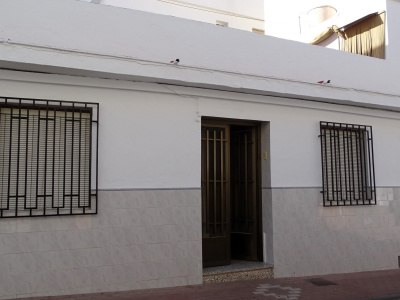 0462, Salobreña. Townhouse with three bedrooms