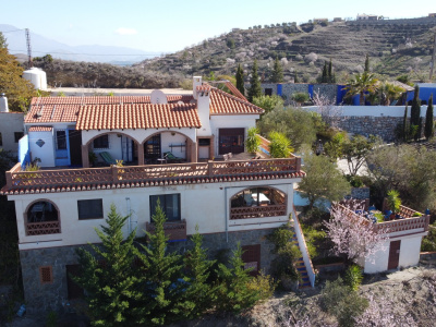 0488, Jete. Two storey cortijo with sea views and pool