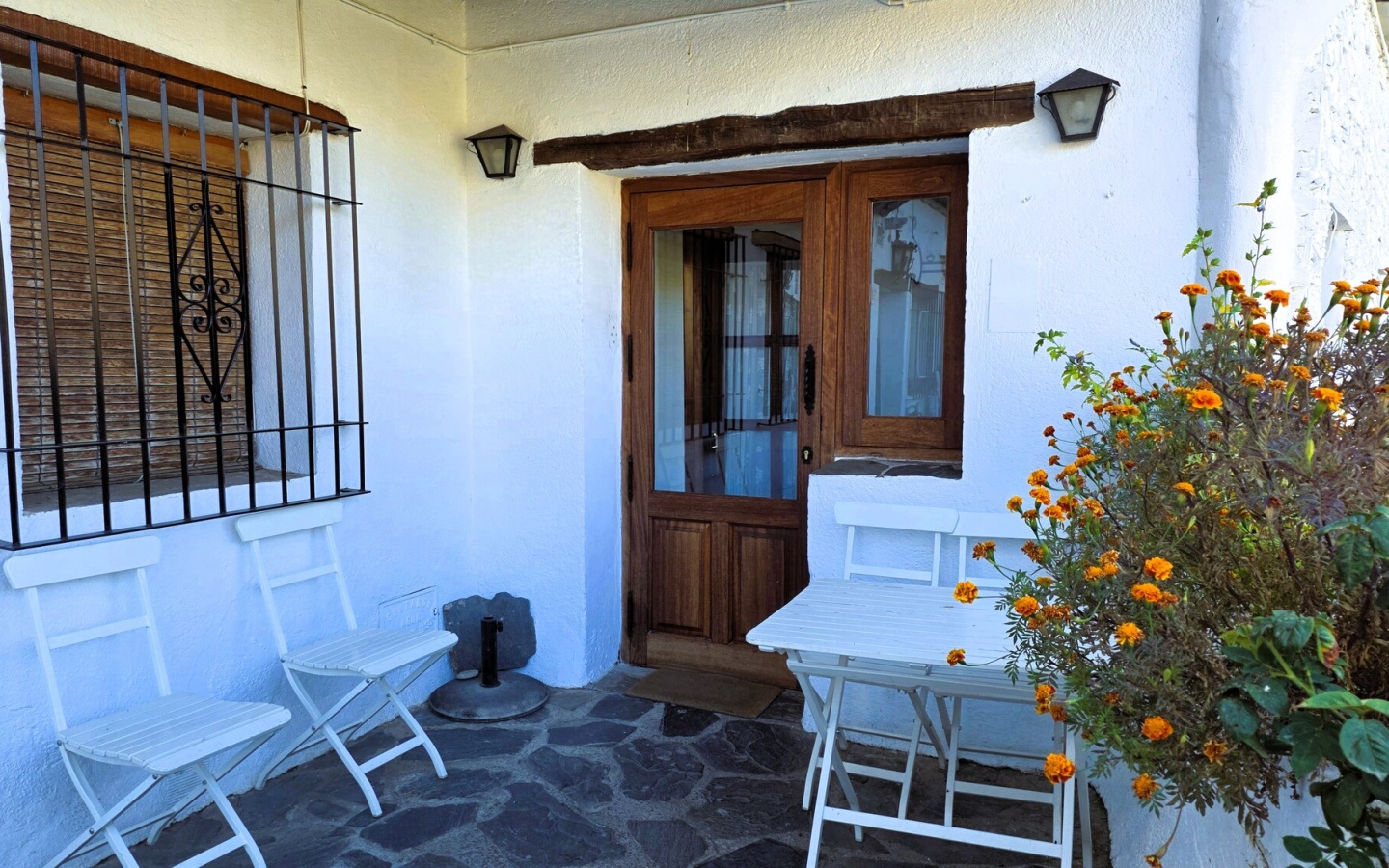 Bubion. Three Bedrooms Apartment