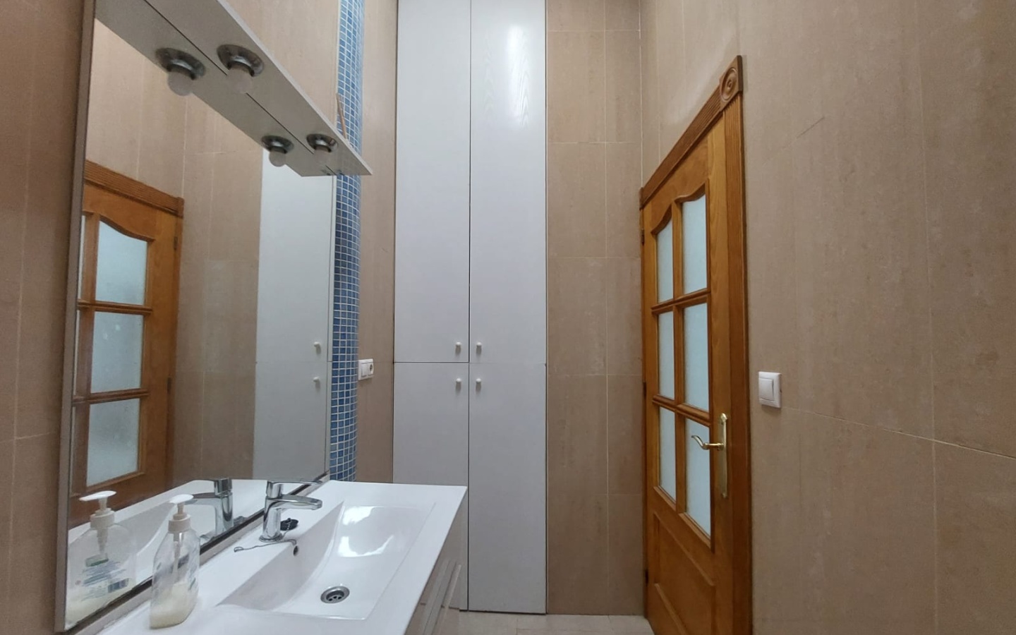 WhatsApp Image 2025-10-07 at 12.34.51 (1) WhatsApp Image 2025-10-07 at 12.34.51 (1)