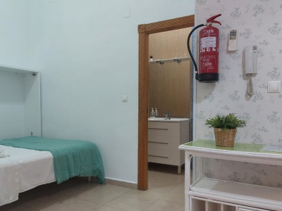 WhatsApp Image 2025-10-07 at 12.34.52 (3)