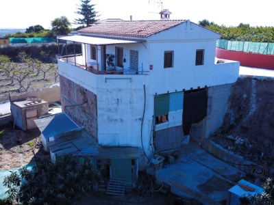 0649, Salobreña. Two Bedrooms Cortijo