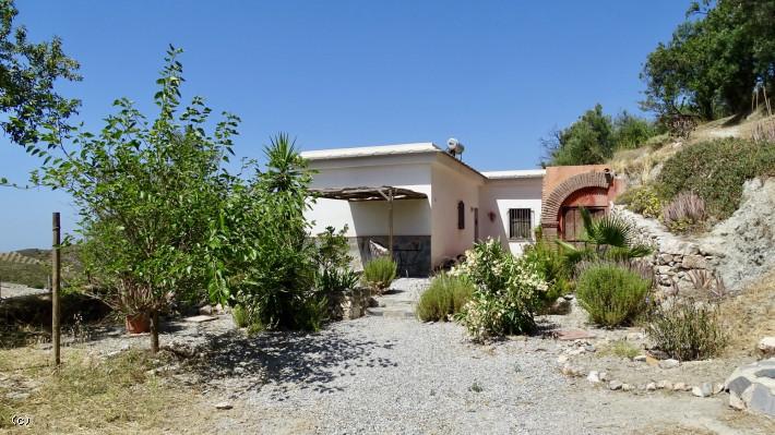 Lanjaron. Two bedroomed cortijo with 2000m2 of land and Yurt.